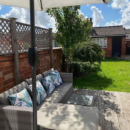 Spacious Victorian Townhouse With Cathedral Views Lincoln Exterior photo