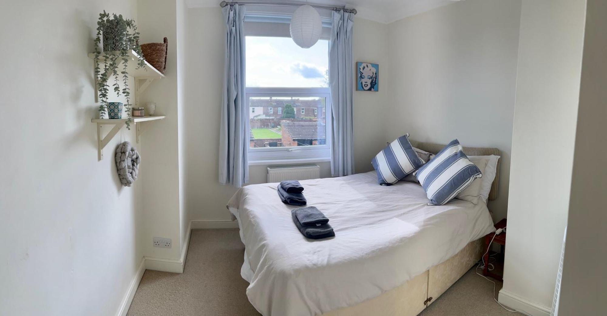 Spacious Victorian Townhouse With Cathedral Views Lincoln Exterior photo